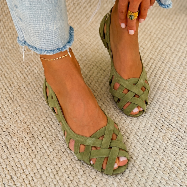 Bennett and Lowe Jenefer lightweight comfort sandals for women with cushioned straps and open-toe design.