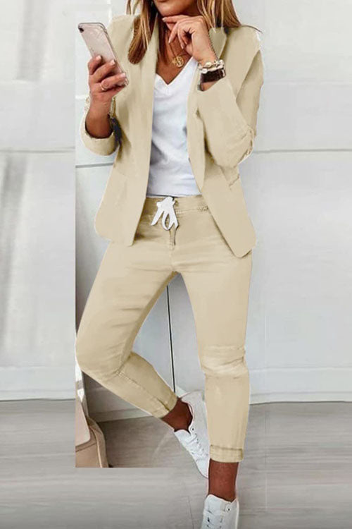 Jessica relaxed everyday pants set by Bennett and Lowe, featuring a comfortable matching top and pants in a casual style.