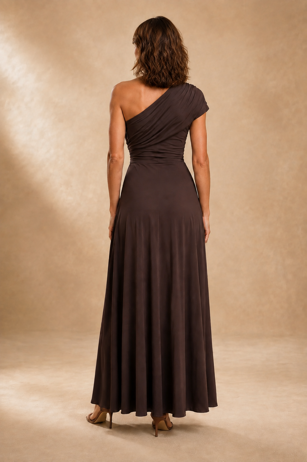 Bennett and Lowe Amelia dress from the most-loved dresses collection, featuring a stylish, effortless everyday look in soft fabric.