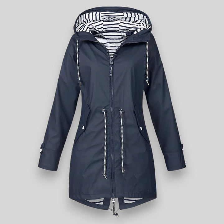 Bennett & Lowe Hollis waterproof rain jacket in navy, lightweight outdoor rain jacket with adjustable hood and sealed seams.