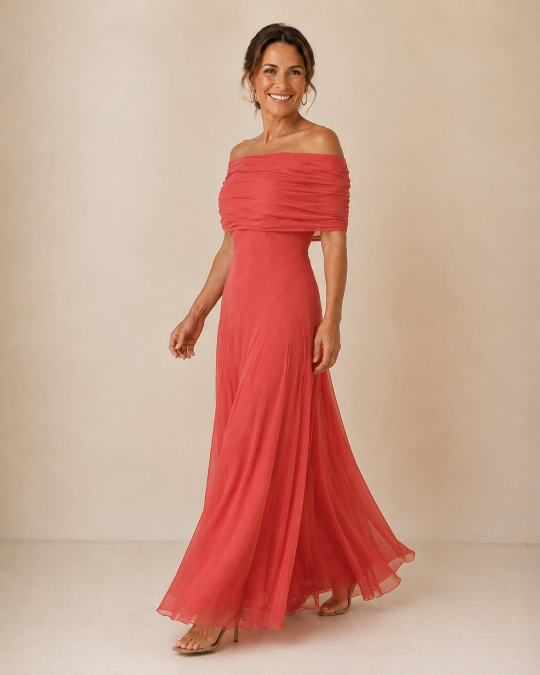 Elegant Marta Toledo-style maxi dress for women by Bennett and Lowe, featuring flowing fabric and a stylish silhouette.
