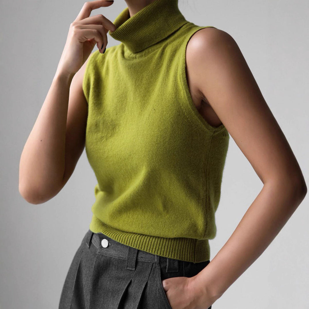Rhiannon | Sleeveless Ribbed-Hem Turtleneck Top