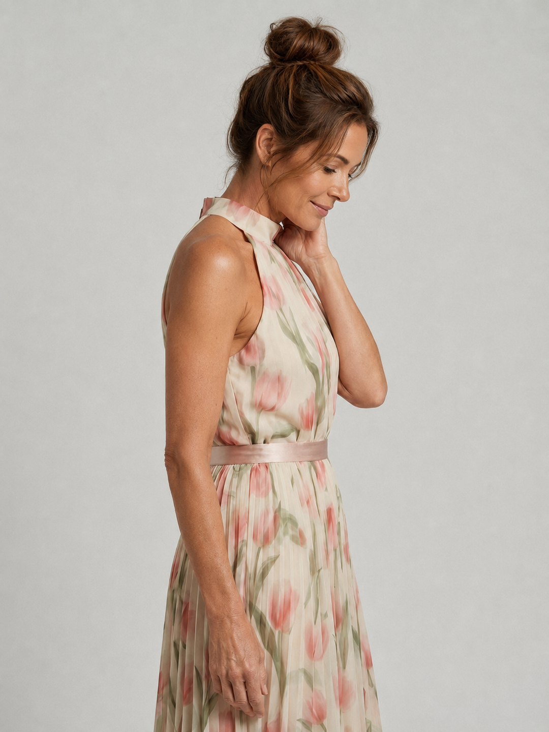 Aurelle | Halter Neck Floral Midi Dress