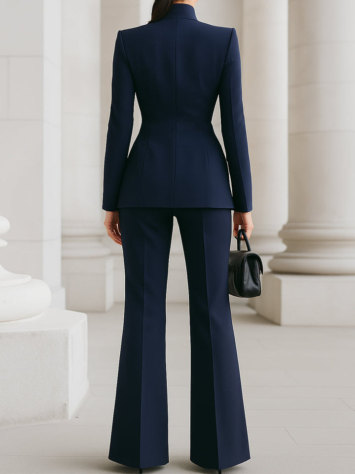 Heidi Bennett and Lowe classic two-piece pants set featuring a blazer suit with tailored fit and stylish design.