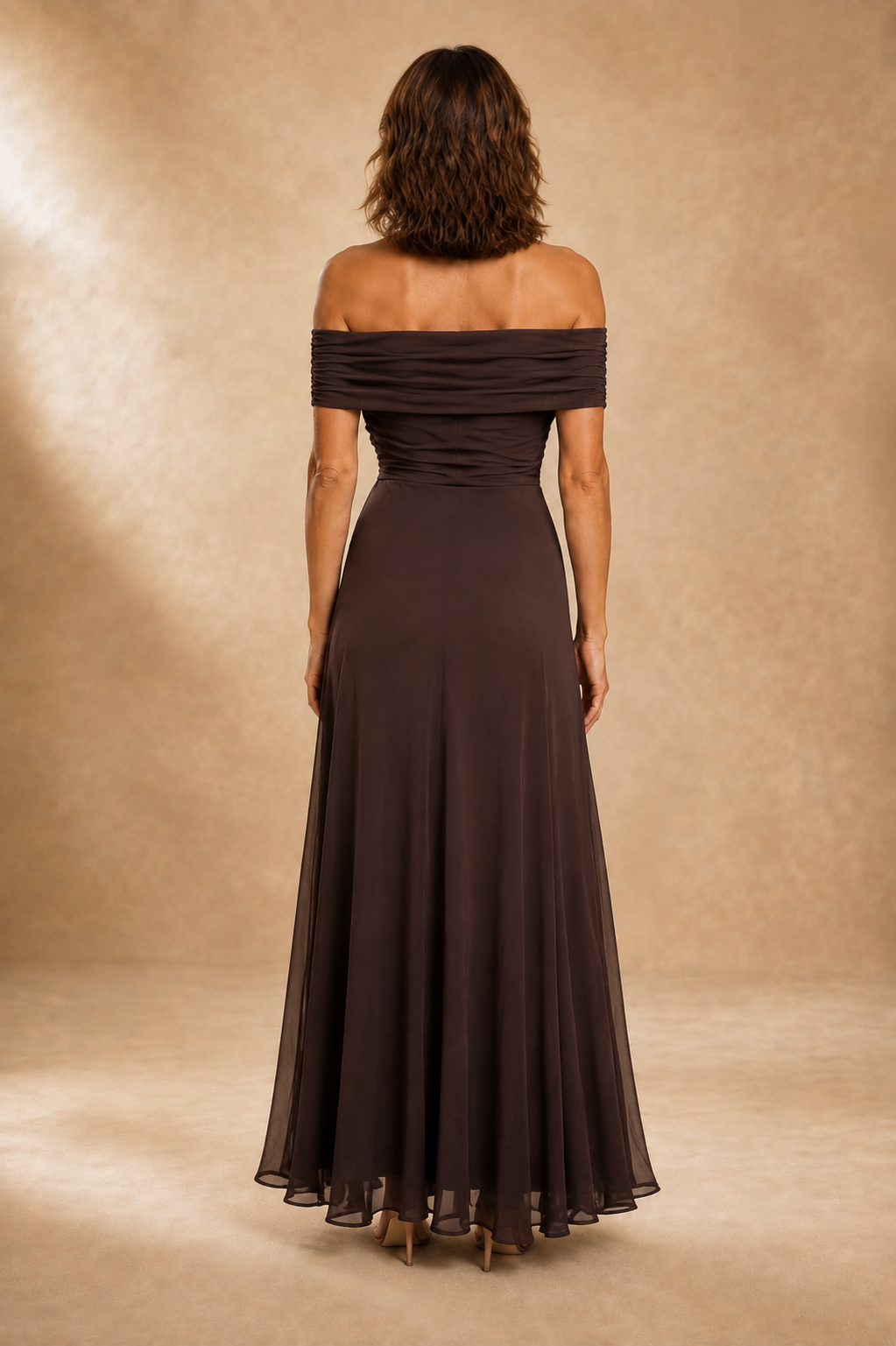 Bennett and Lowe Amelia dress, a stylish and versatile everyday dress with elegant design and comfortable fit.