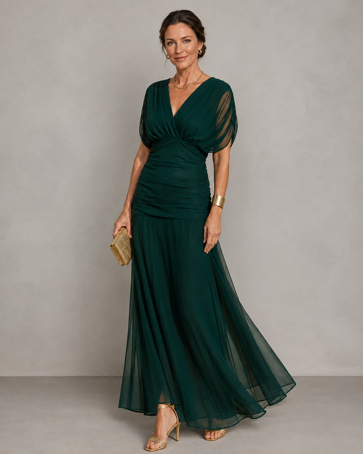 Elegant Bennett and Lowe Avery Signature Dress with a fitted silhouette and stylish design, shown in a natural pose.