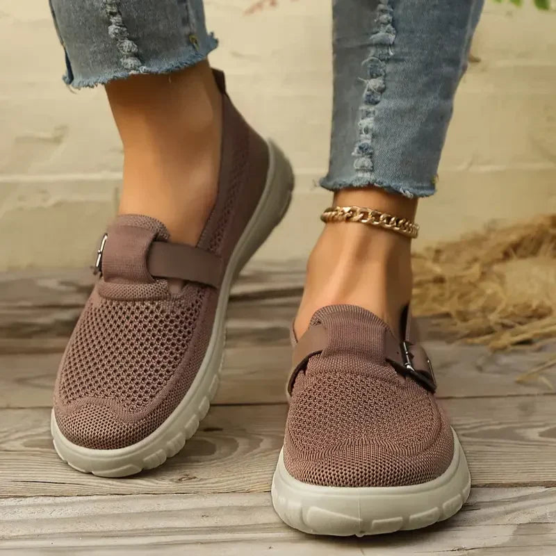 Comfortable women's Mary Jane shoes by Bennett and Lowe, featuring a classic style and cushioned sole for everyday wear.