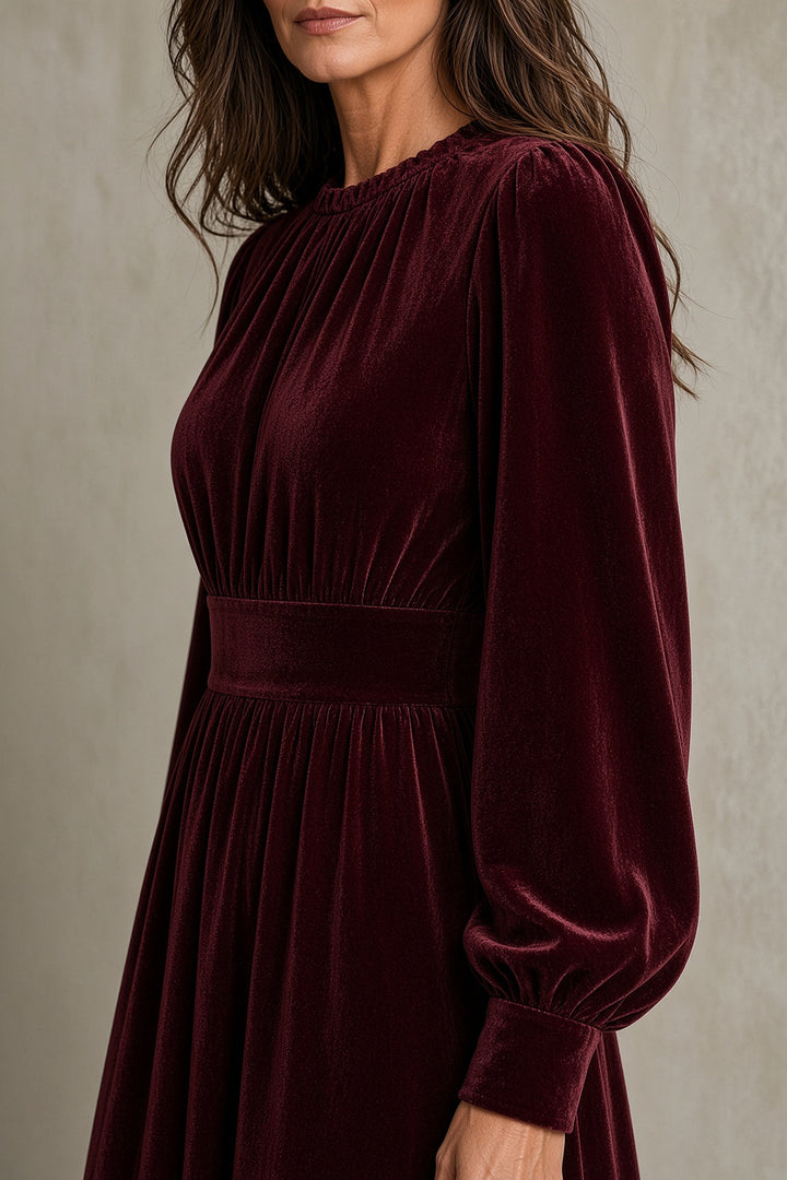 Bennett and Lowe Carmen pleated flowing maxi dress in lightweight fabric, showcasing elegant pleats and a flowing silhouette.