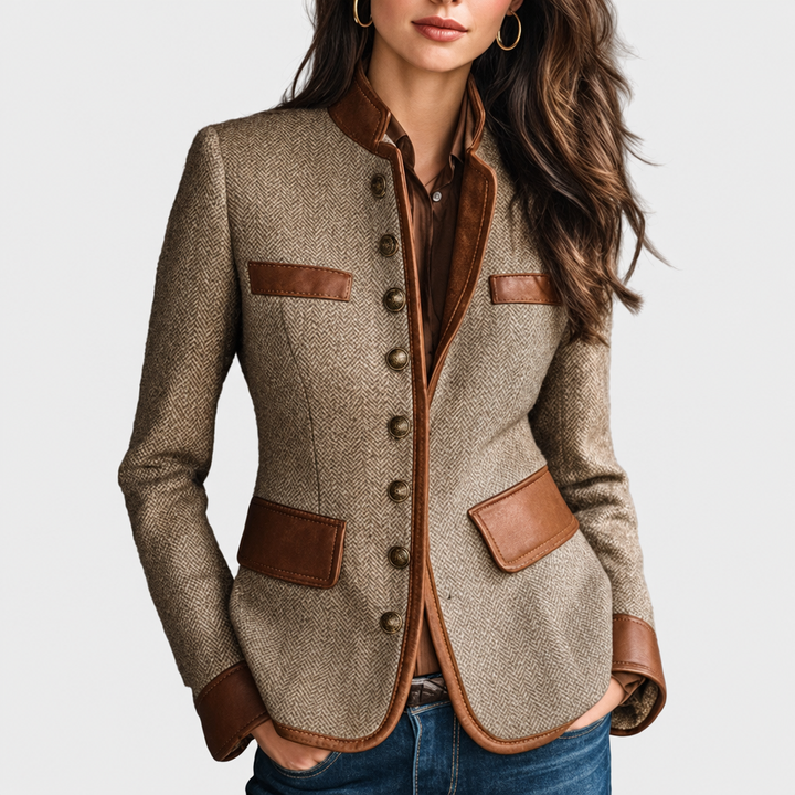 Bennett & Lowe Lucie classic tweed jacket with structured fit, featuring a textured tweed fabric in neutral tones.